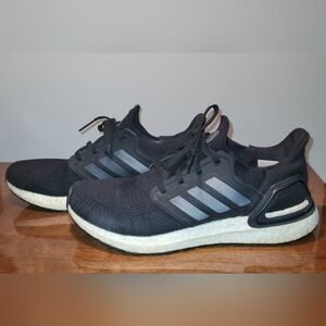 Womens Adidas Ultraboost 20. Size 10.5